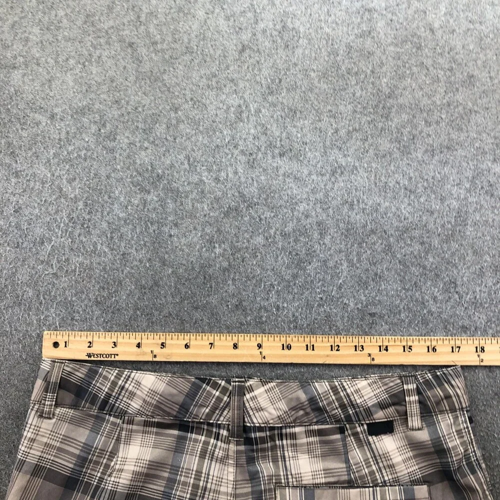 The North Face Shorts Mens 32 Brown Plaid Cargo Nylon 11 Inseam Outdoor Summer